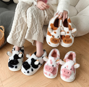 ComfyCows™ Cozy Slippers