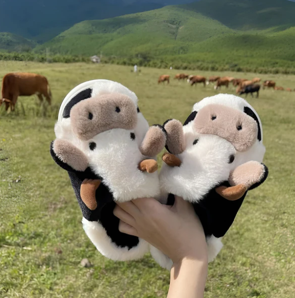 ComfyCows™ Cozy Slippers